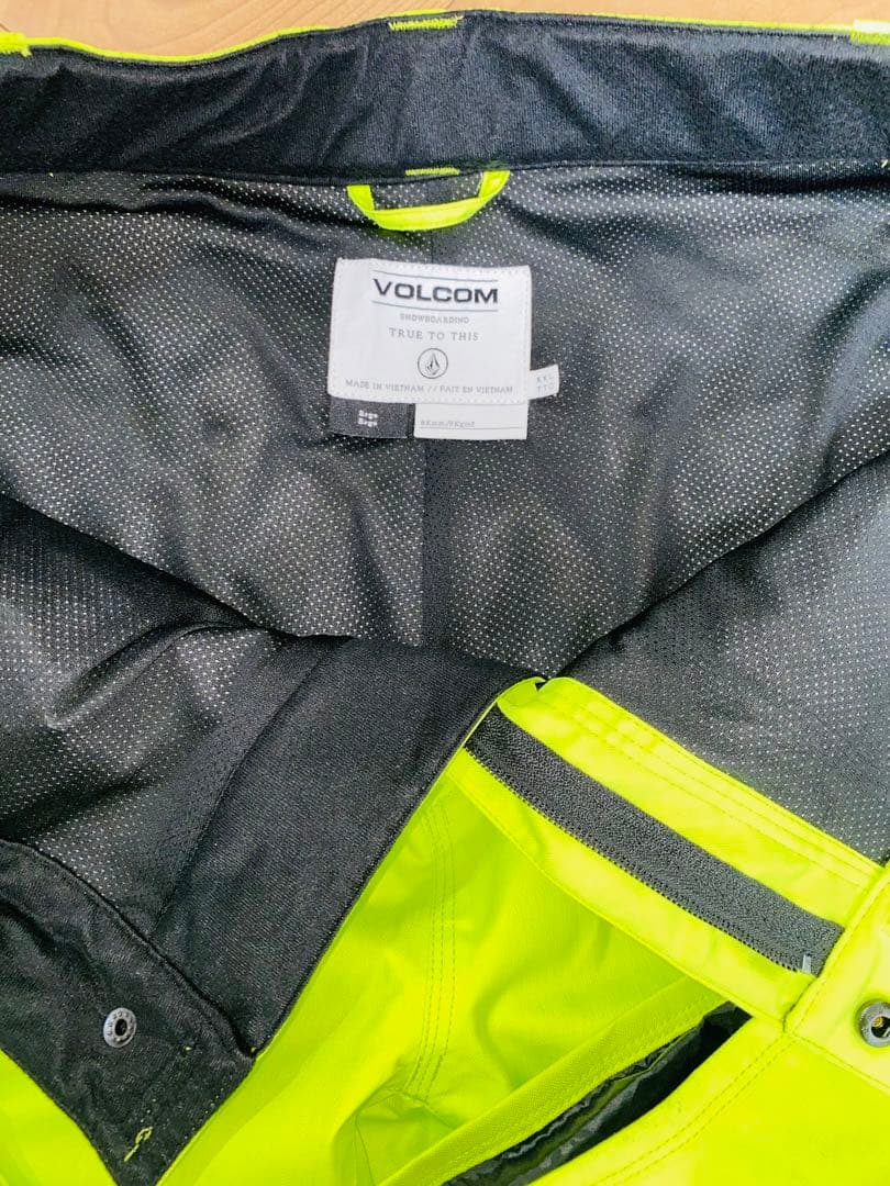 VOLCOM 蛍光イエロー スノーボードパンツ