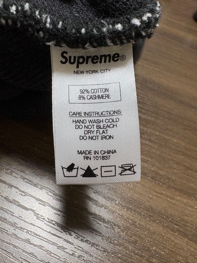 Supreme ニット帽 チャコールグレー ロゴ入り