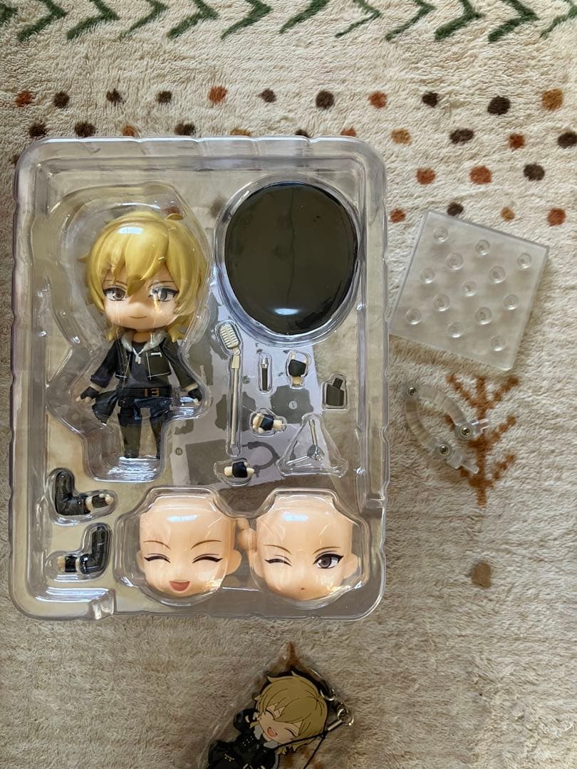 【値下げ】あんスタ ねんどろいど 羽風薫 特典 おまけ付き