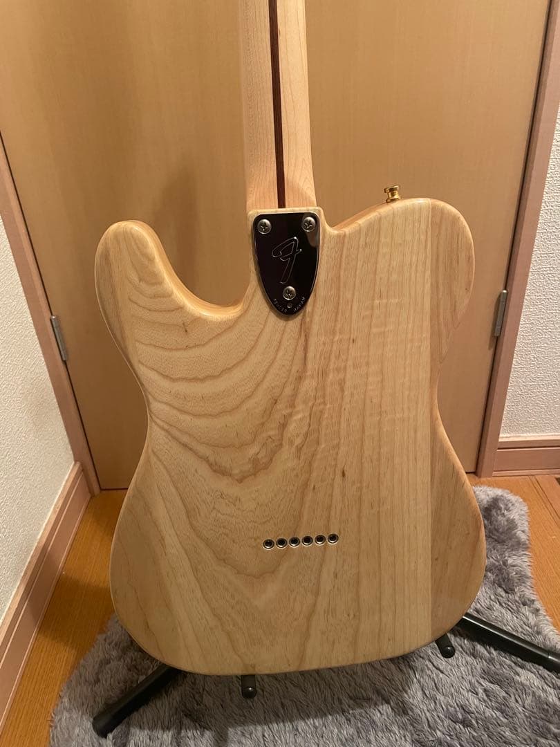 【t*_m*】Fenderテレキャスター シンライン