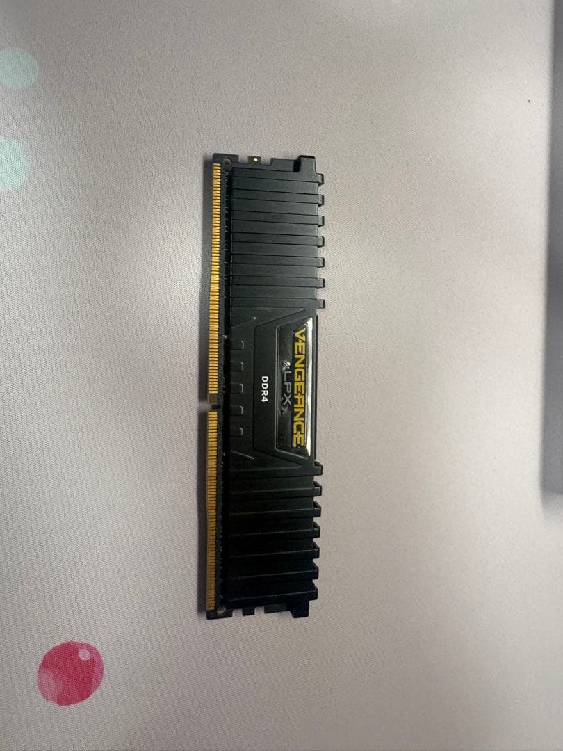 コルセア DDR4 16GB 動作品