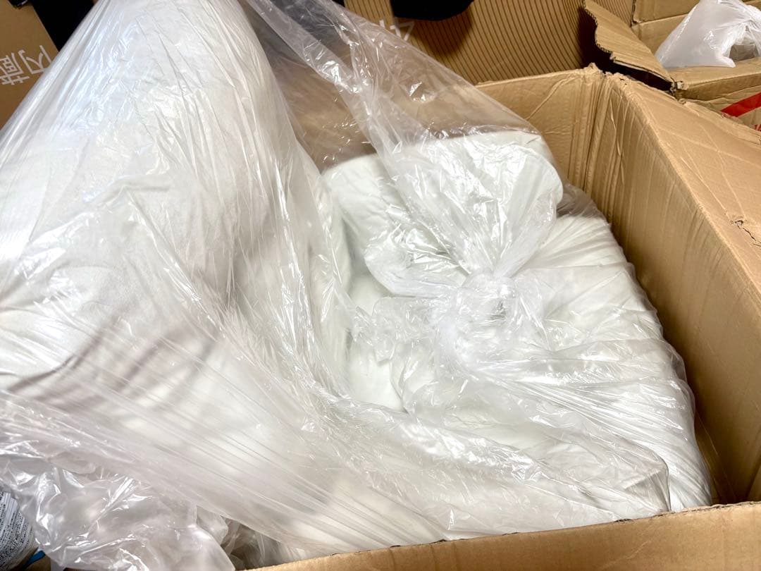 新品おしゃれデスクチェア 360度回転