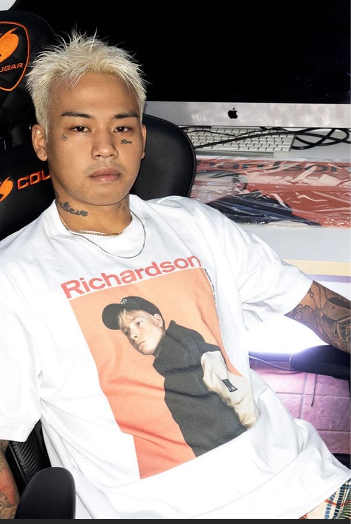 Richardson David Sims 野村訓市　佐田真由美　着用