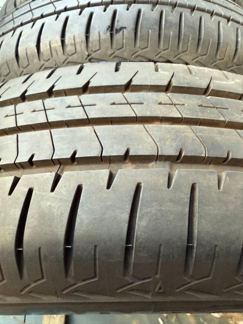 ブリヂストンサマータイヤ175／65R15 84H
