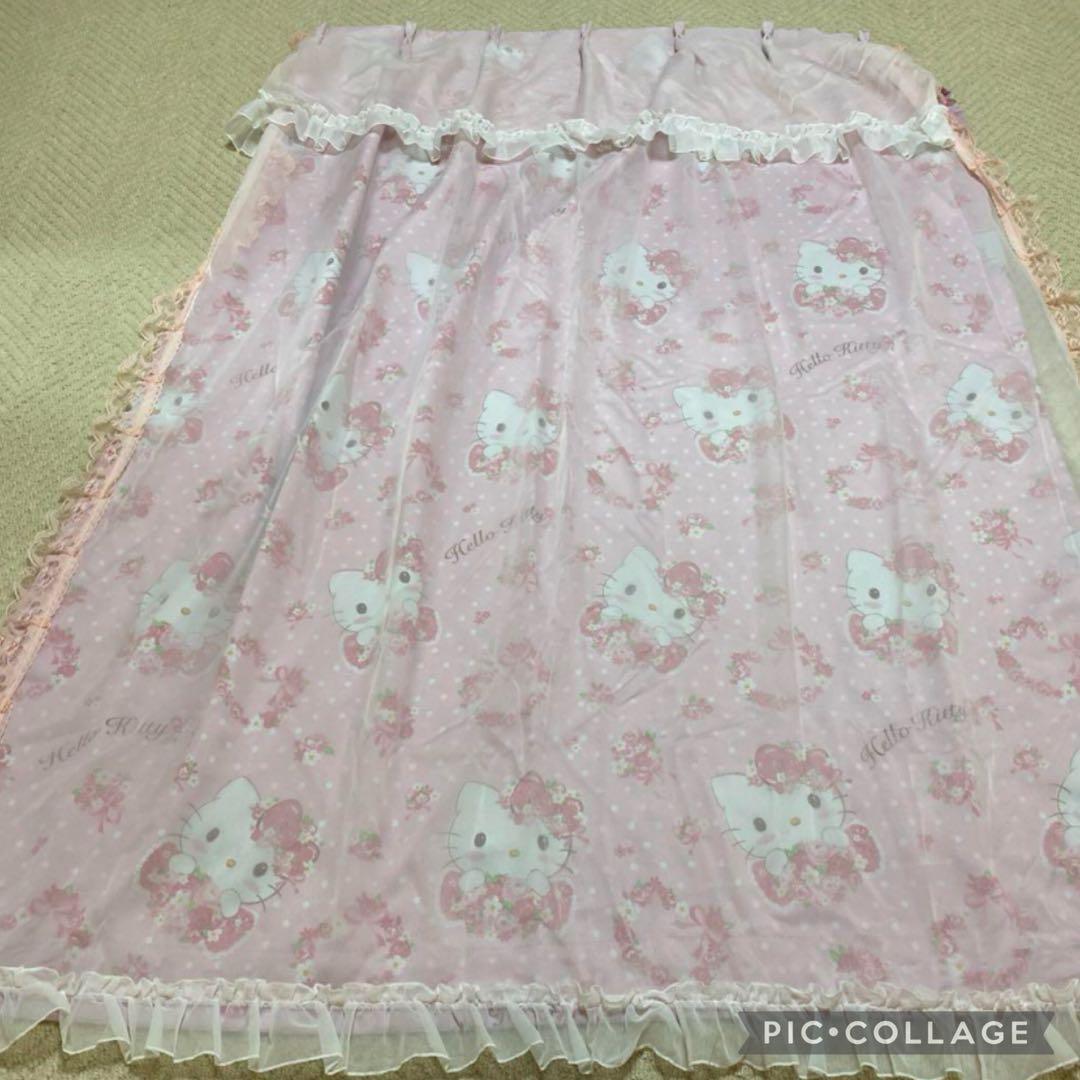美品❣️【入手困難】ハローキティ1級 遮光ドレープカーテン 100×178 2枚