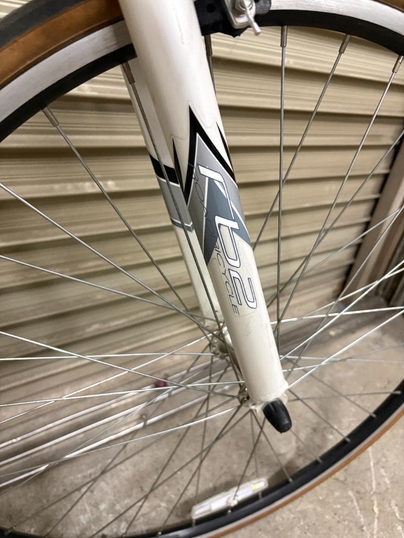 DOPPELGANGER ドッペルギャンガー RB2 WHITE タイヤ劣化あり
