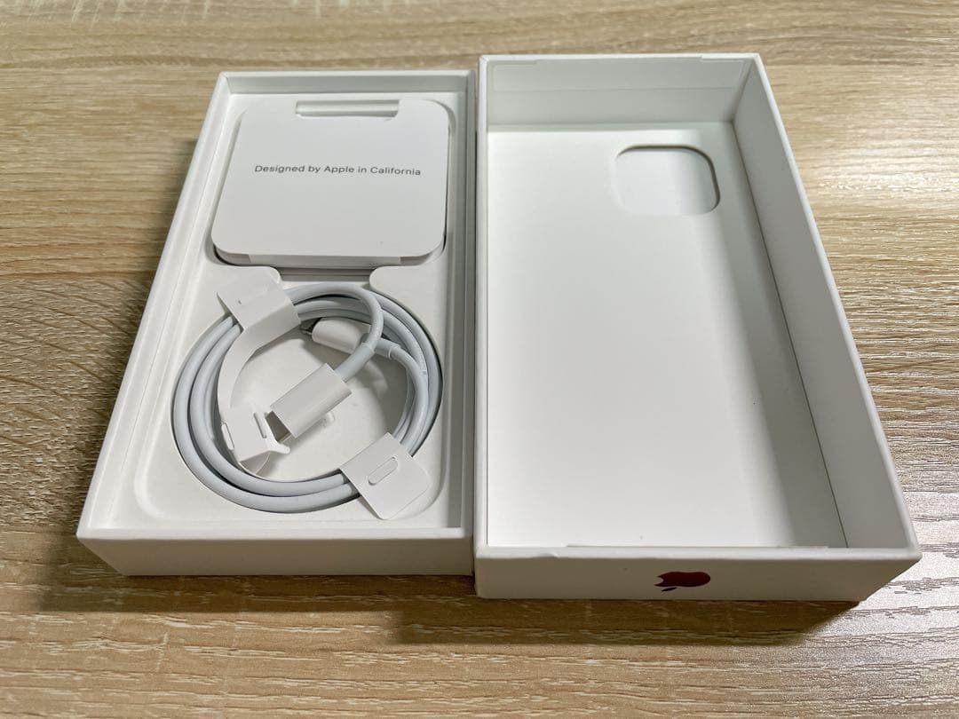 iPhone 13 mini 128GB レッド 付属品付き