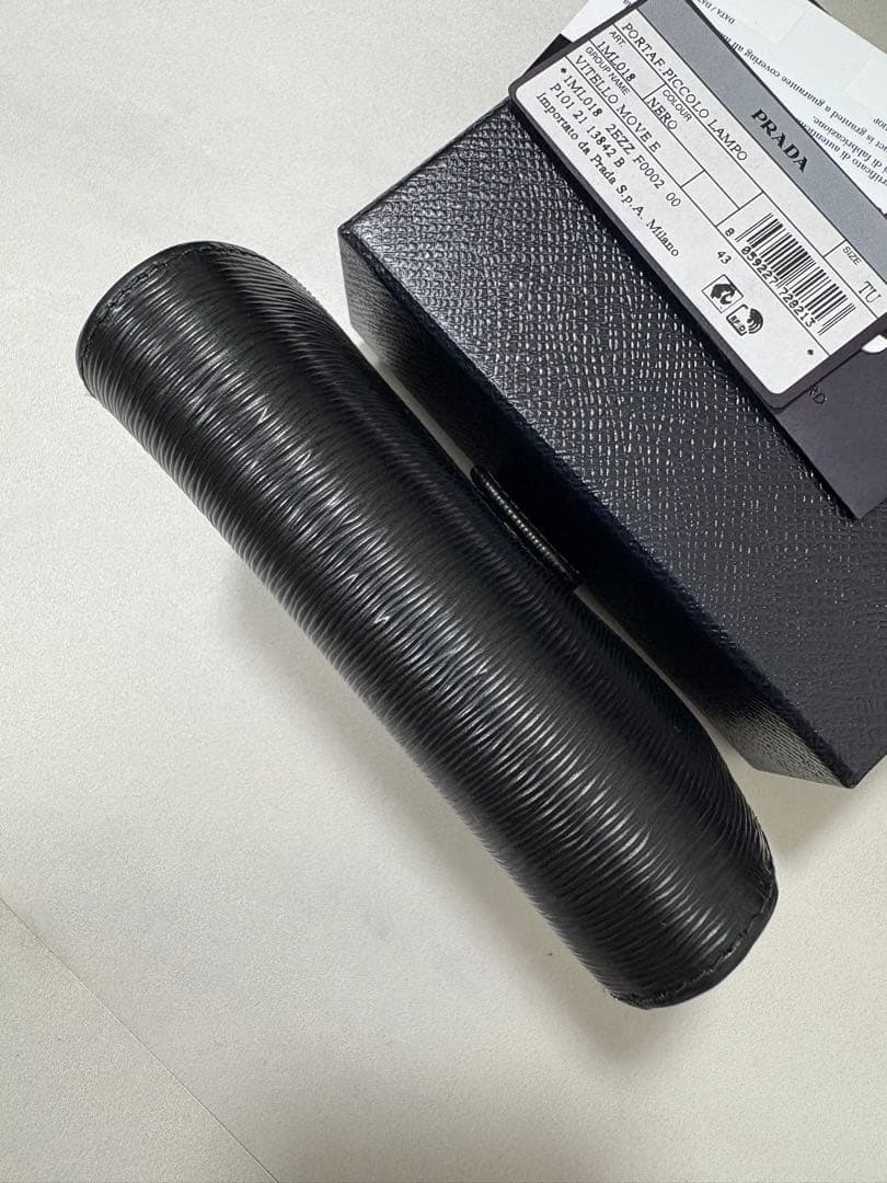 PRADA PORTA.F. PICCOLO LAMPO 二つ折り財布