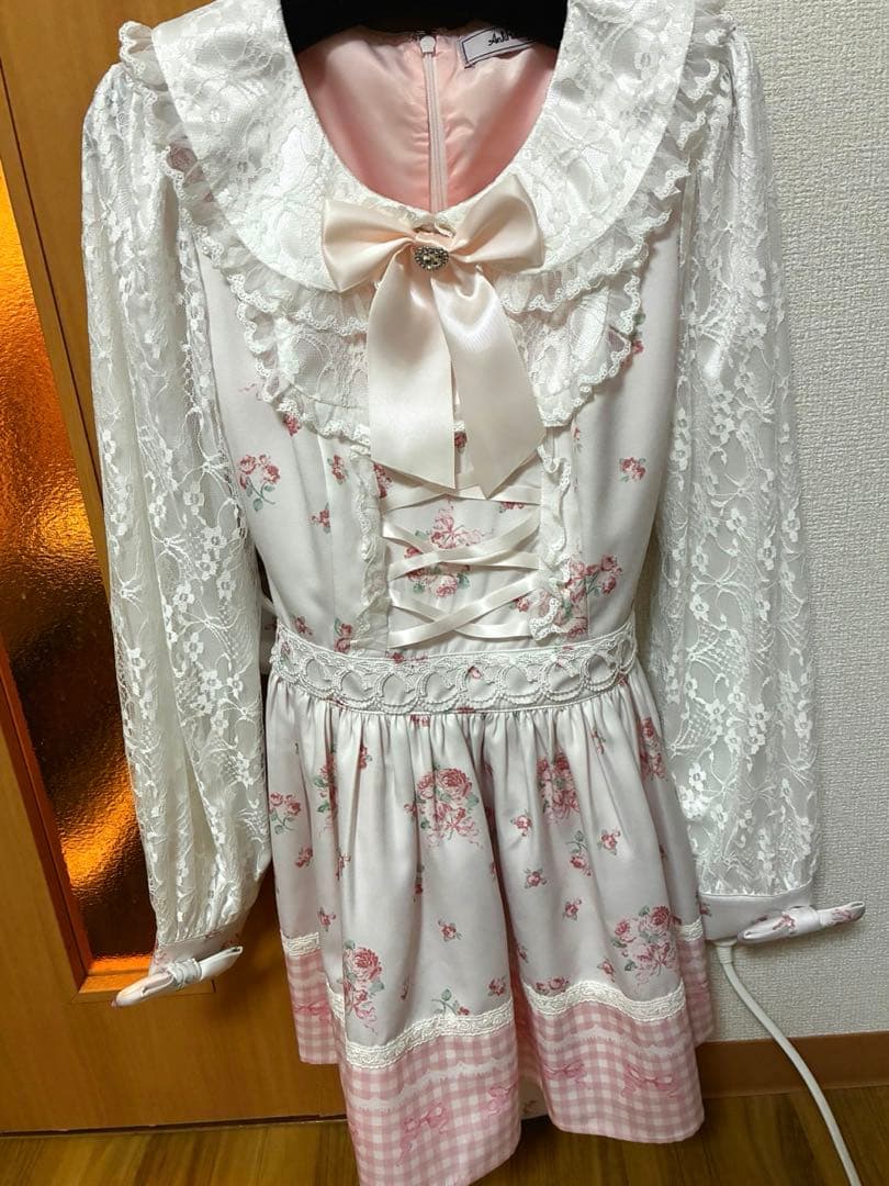 AnkRougeドリーミーフラワープリントセットアップ