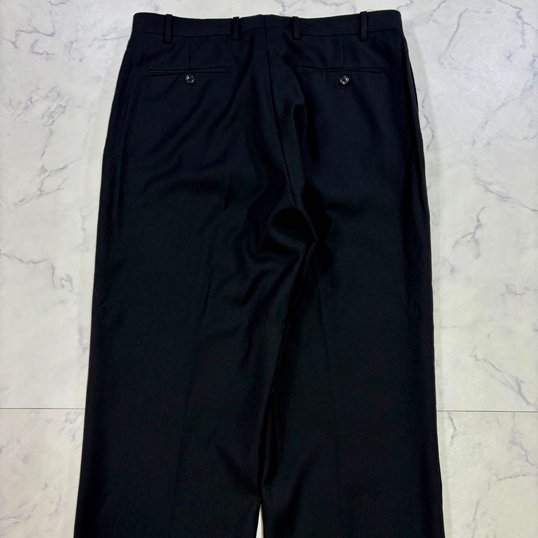 美品   3ピーススーツ XL ウール 黒 クリーニング済