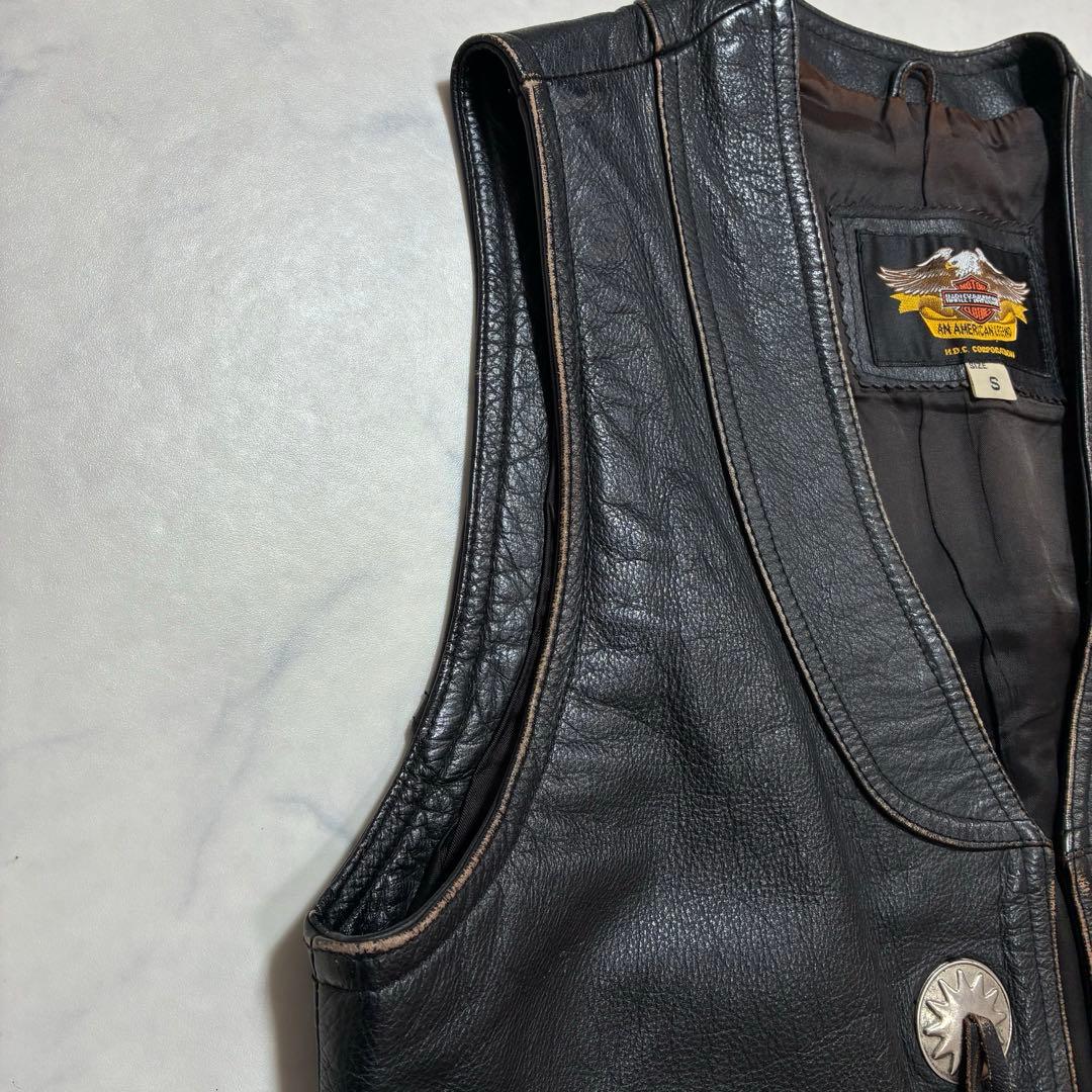 革*ー様 ハーレーダビッドソン レザーベスト 牛革 H.D.C.製 背面エンボス