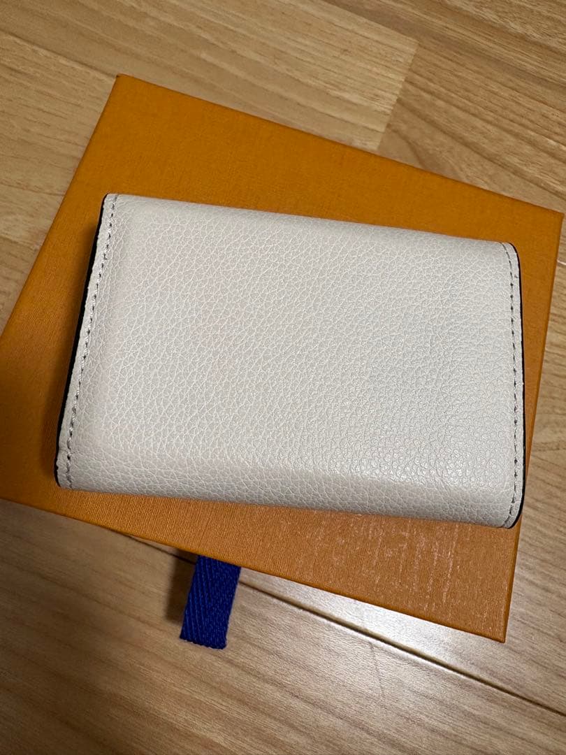 ルイヴィトン ポルトフォイユロックミニ 三つ折り財布 ブラック付属品完備 正規品