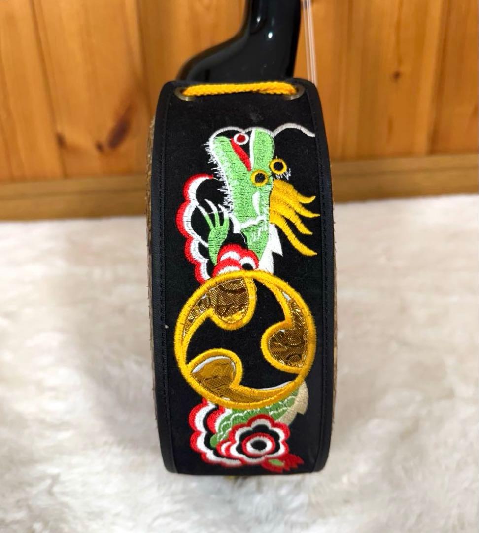 良品 沖縄 三線 本蛇皮 黒漆 三味線 爪 ケース 演奏可能　初心者　入門