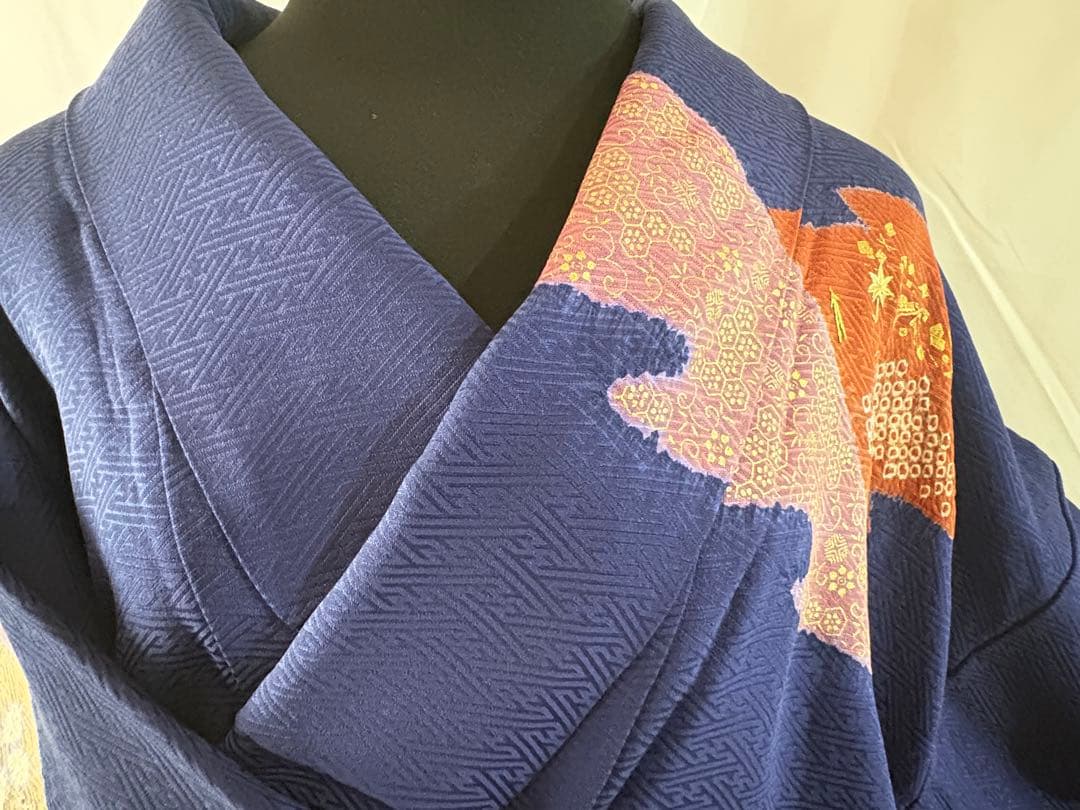 青色 振袖 雲模様 金糸刺繍　美品　Mサイズ　156