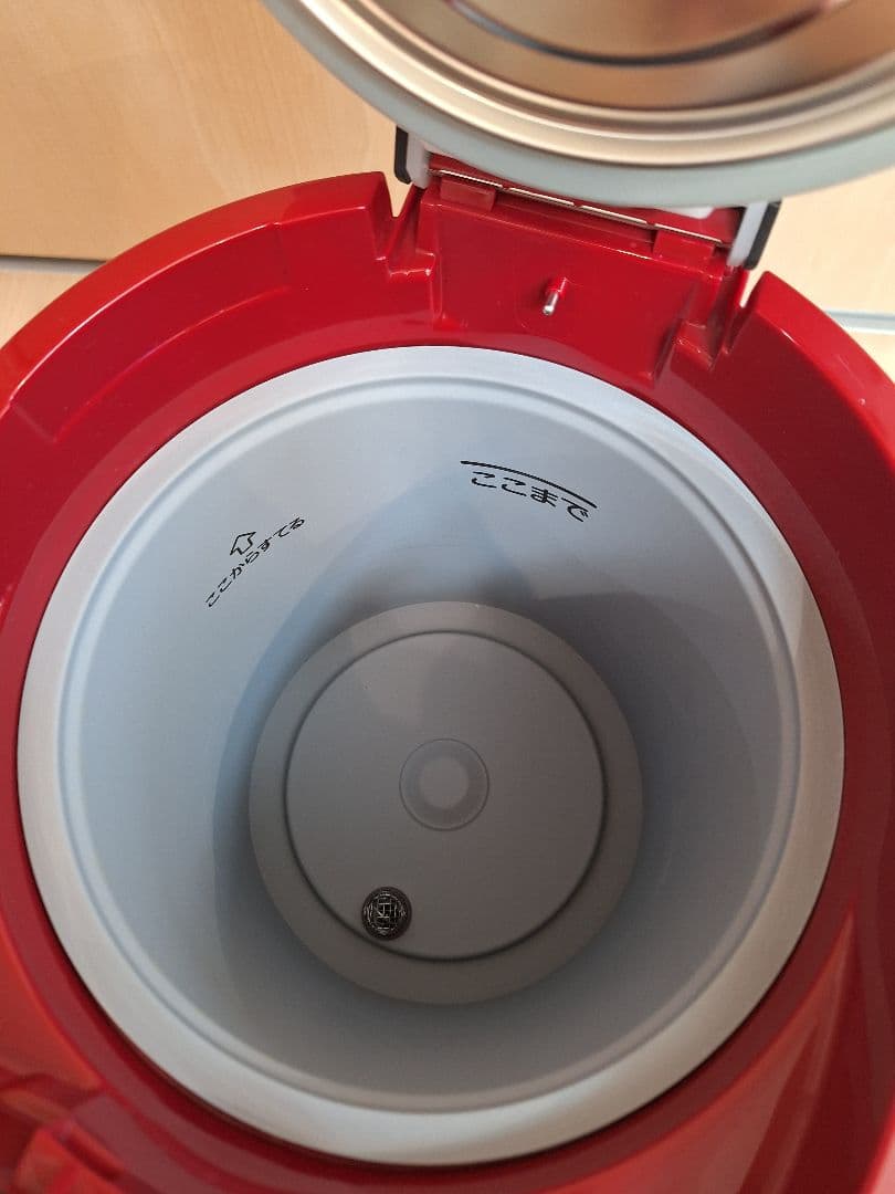 TIGER　蒸気レスVE電気まほうびん　とく子さん　レッド