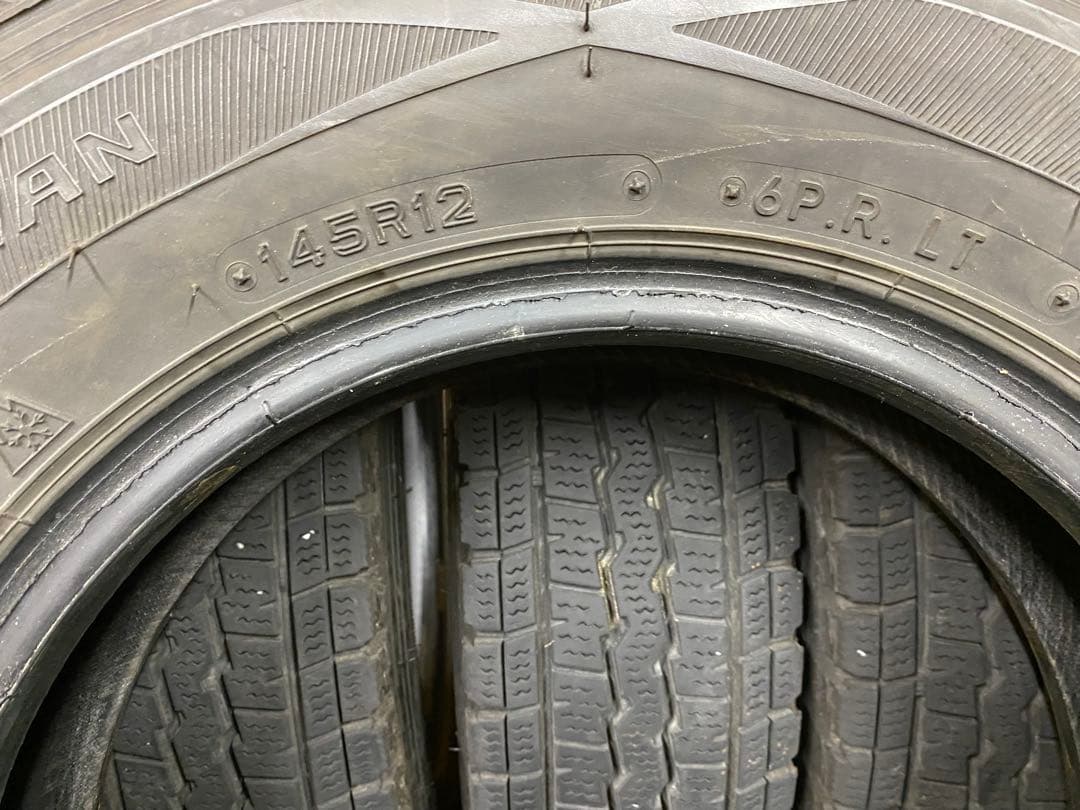 軽トラ軽バン用スタッドレスタイヤ145R12 6PR LT・145/80・中古