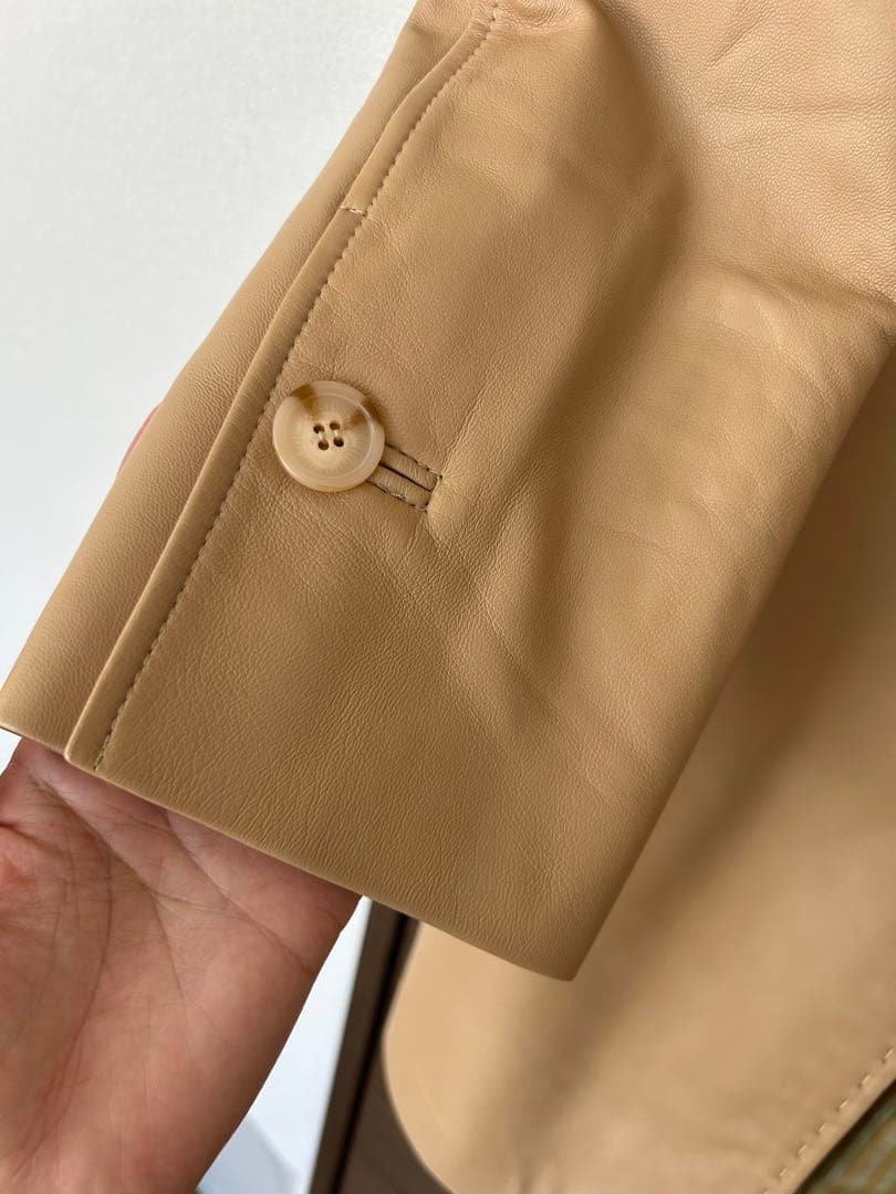 ⭐︎【百貨店12万円】極上イタリアンラムレザーコート／未使用級