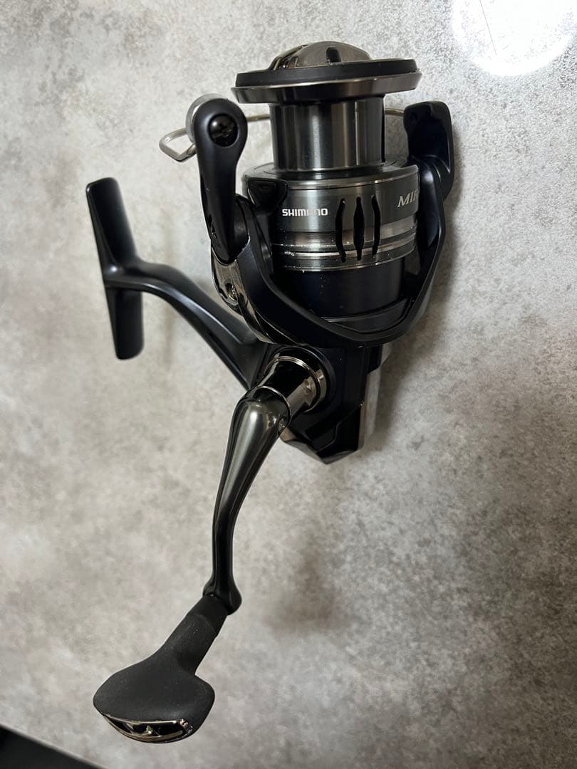 SHIMANO MIRAVEL C3000 スピニングリール