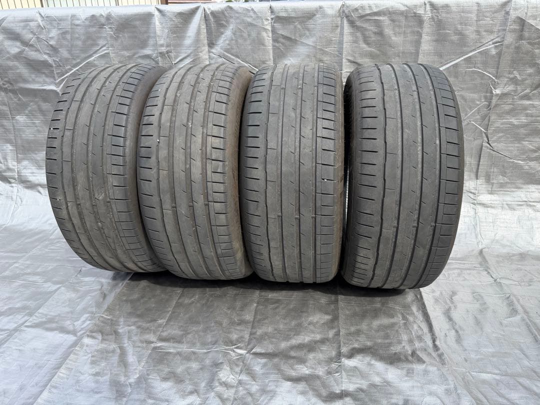 ①Hankook Ventus S1 evo 3 EV T1 255/45R19