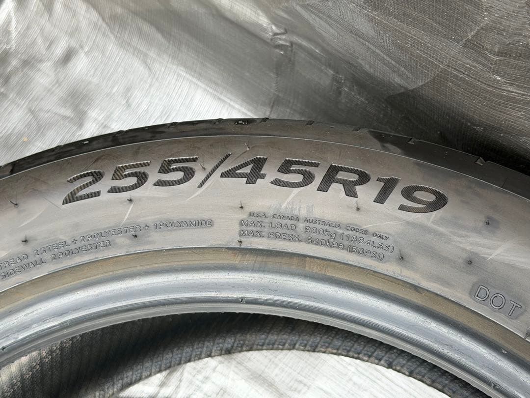 ①Hankook Ventus S1 evo 3 EV T1 255/45R19