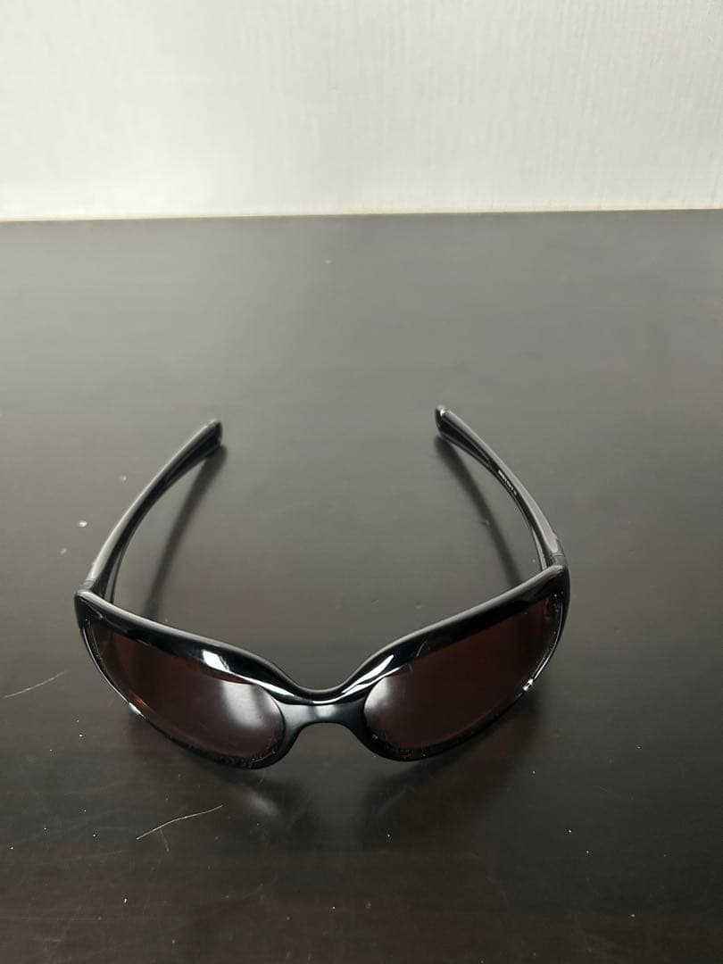 OAKLEY▼オークリー▼ブラウンレンズ＆ブラックフレーム▼サングラス▼中古品
