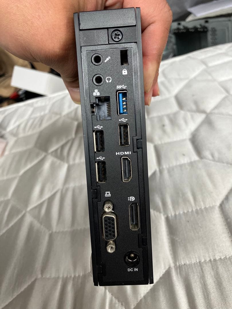 ファンレス 無音 超省電力 スリムPC Shuttle 8GB XS36V4