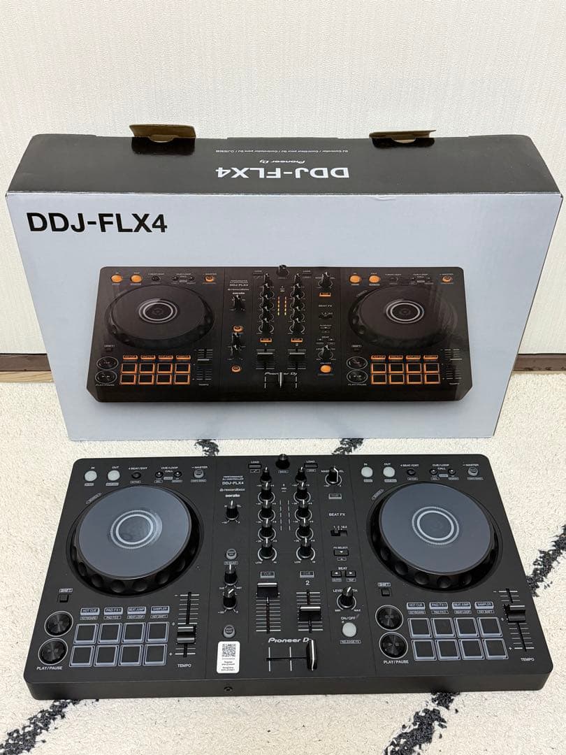 Pioneer DJ DDJ-FLX4 コントローラー
