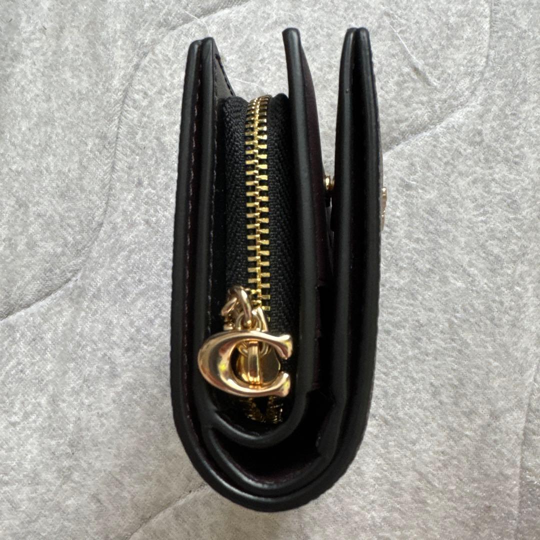 COACH ダークブラウン 二つ折り財布