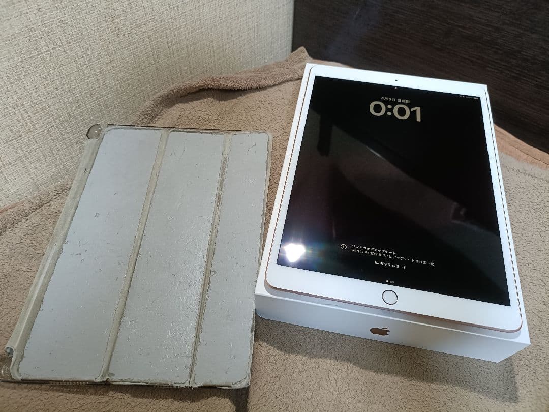 中古　ipad air 第3世代　64GB wifiモデルA2152