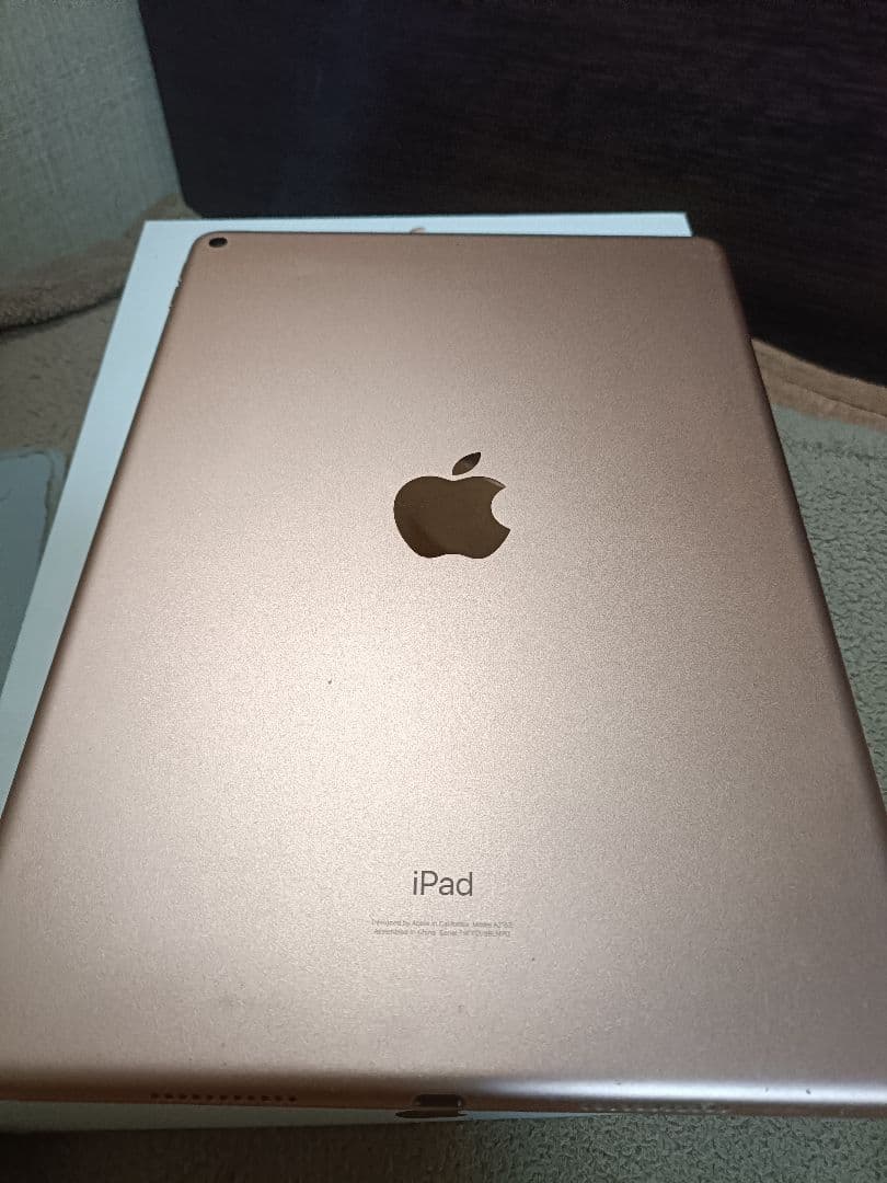 中古　ipad air 第3世代　64GB wifiモデルA2152