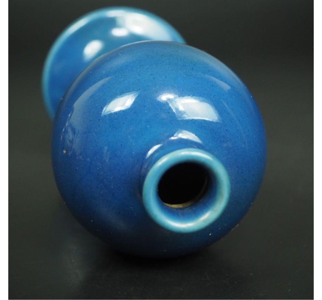 送料無料　古い藍釉小瓶　高14.5ｃｍ