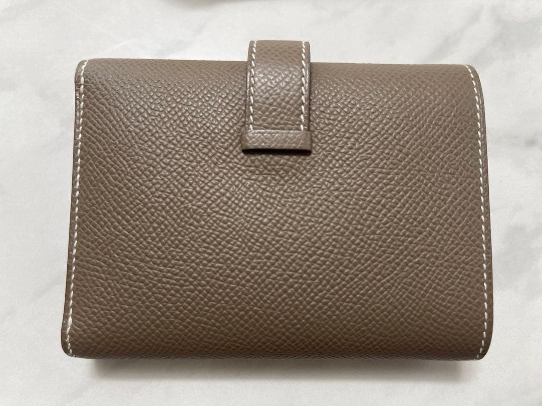 美品　HERMES ベアンコンビネ　エトゥープ　財布