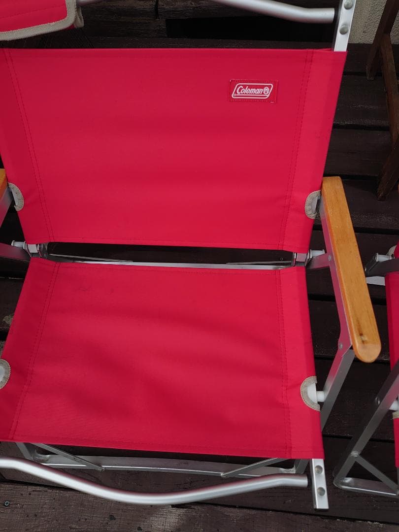 Coleman 赤い折りたたみチェア 2脚セット