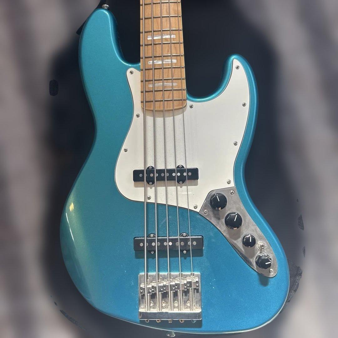u*s様 SQUIER 5弦ベース　美品