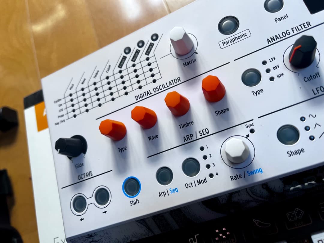 ARTURIA MICROFREAK Vocoder シンセサイザー・DAW