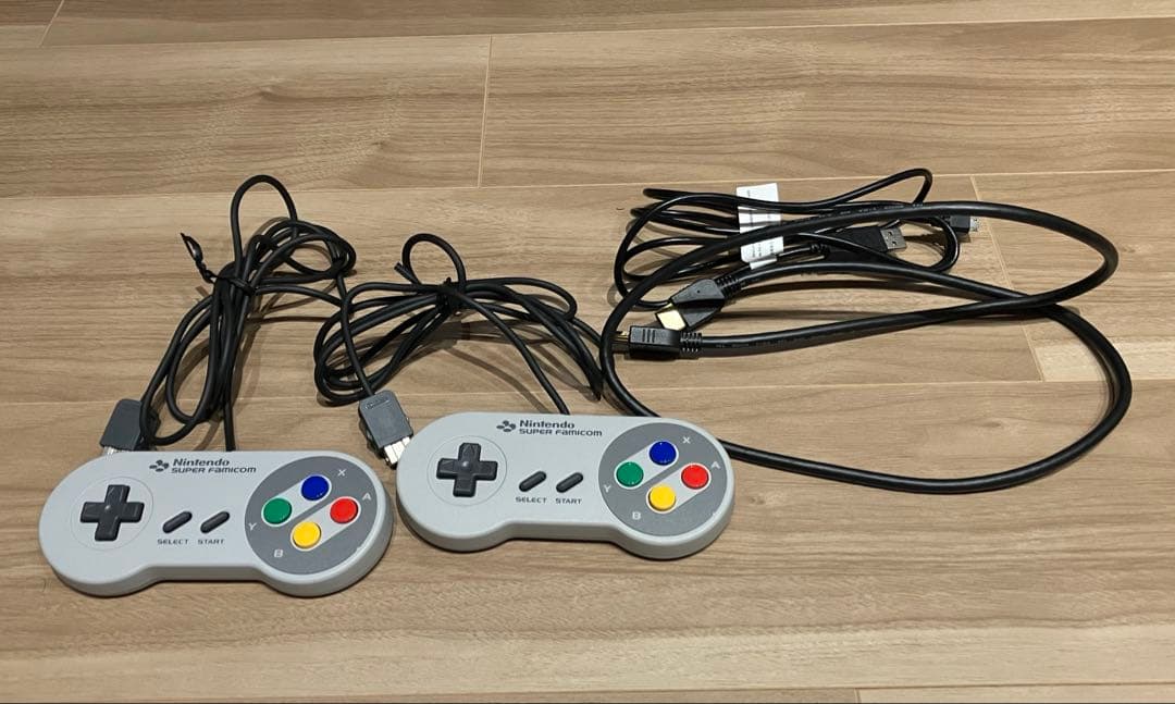 （美品）ニンテンドークラシックミニ スーパーファミコン 本体 付属品完備