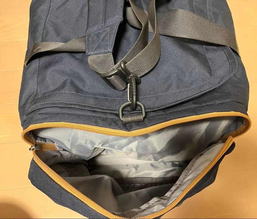 Patagonia Arbor Duffel 60L ネイビー
