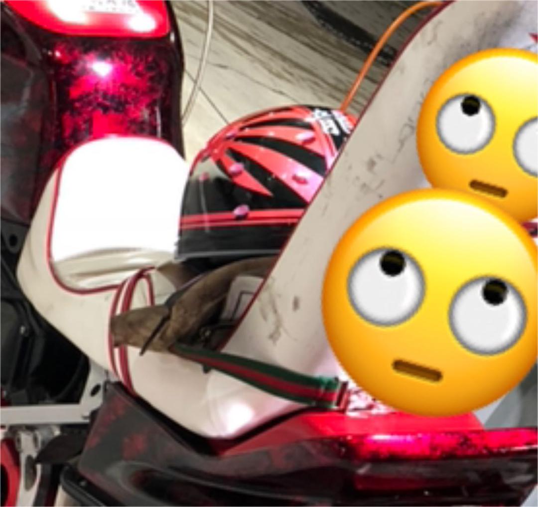 CBR400F 三段シート