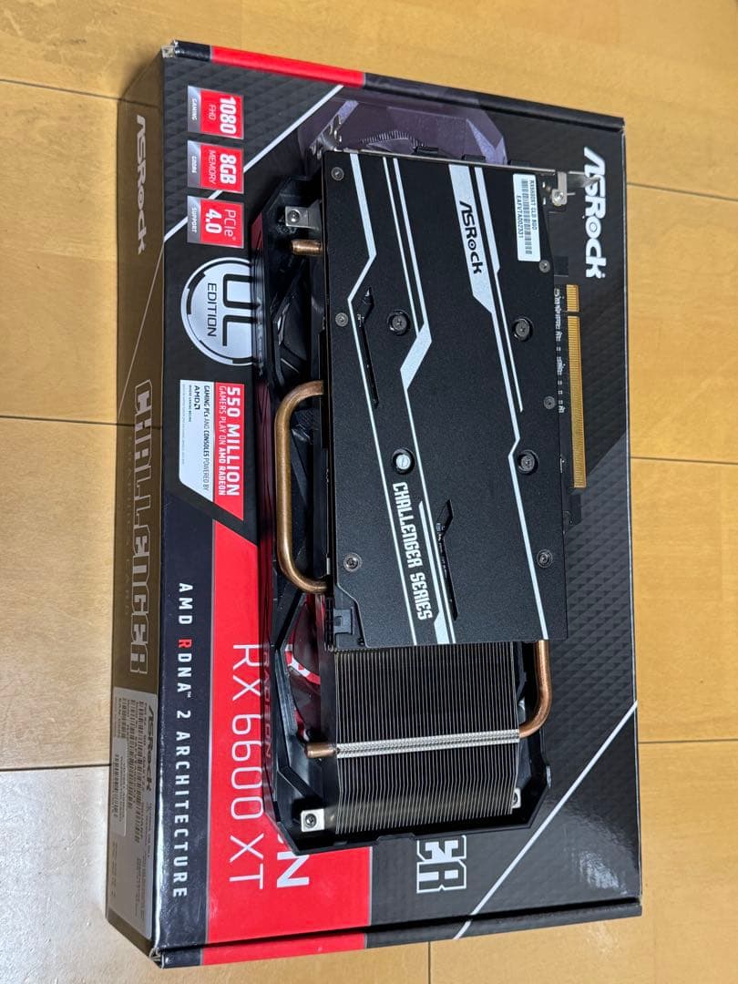 グラフィックボード・グラボ・ビデオカード ASRock Radeon RX 6600 XT OC Edition