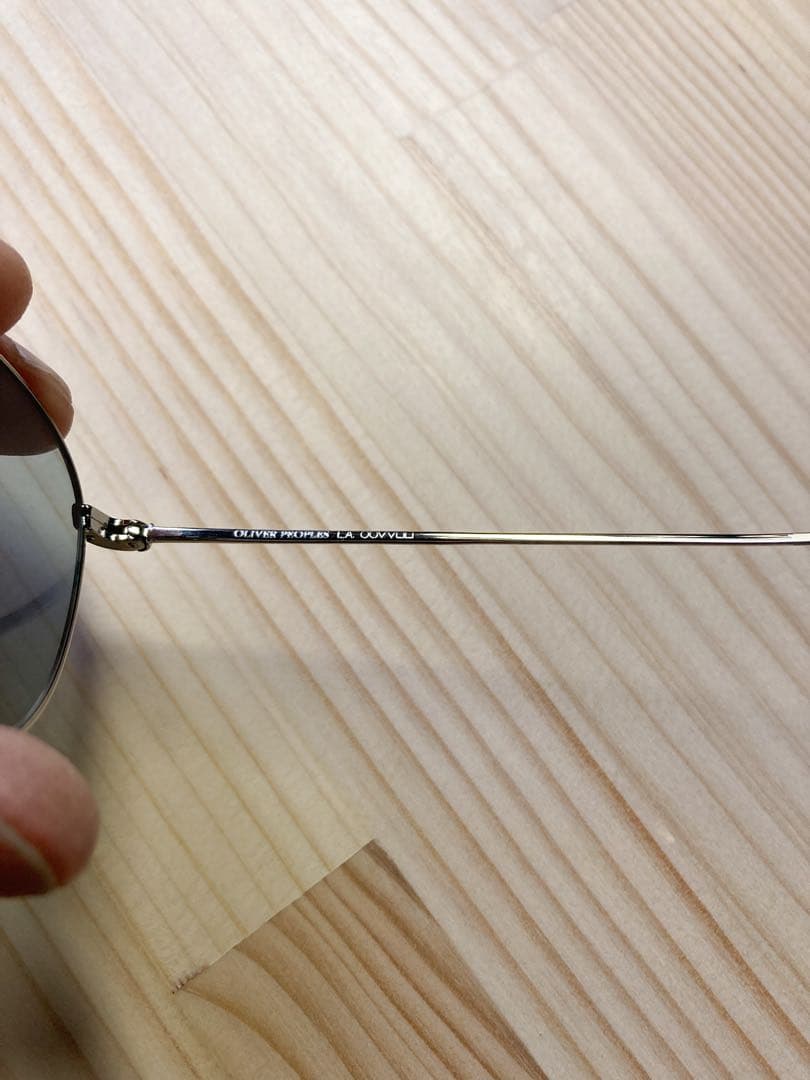小物 OLIVER PEOPLES Clyne