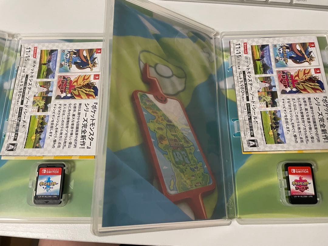 ポケットモンスター　ソード　シールド　2点セット