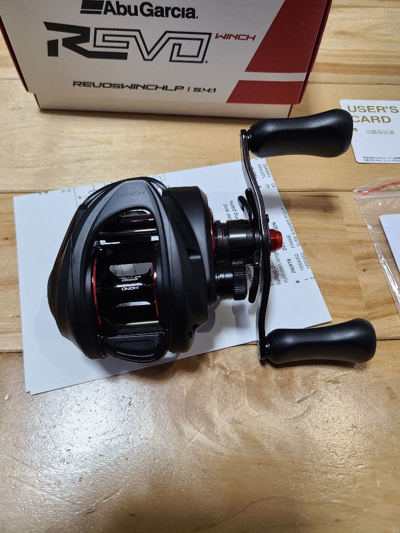 た*様 ベイトリール アブ ガルシア レボ5 ウィンチ LP REVO5 右ハン