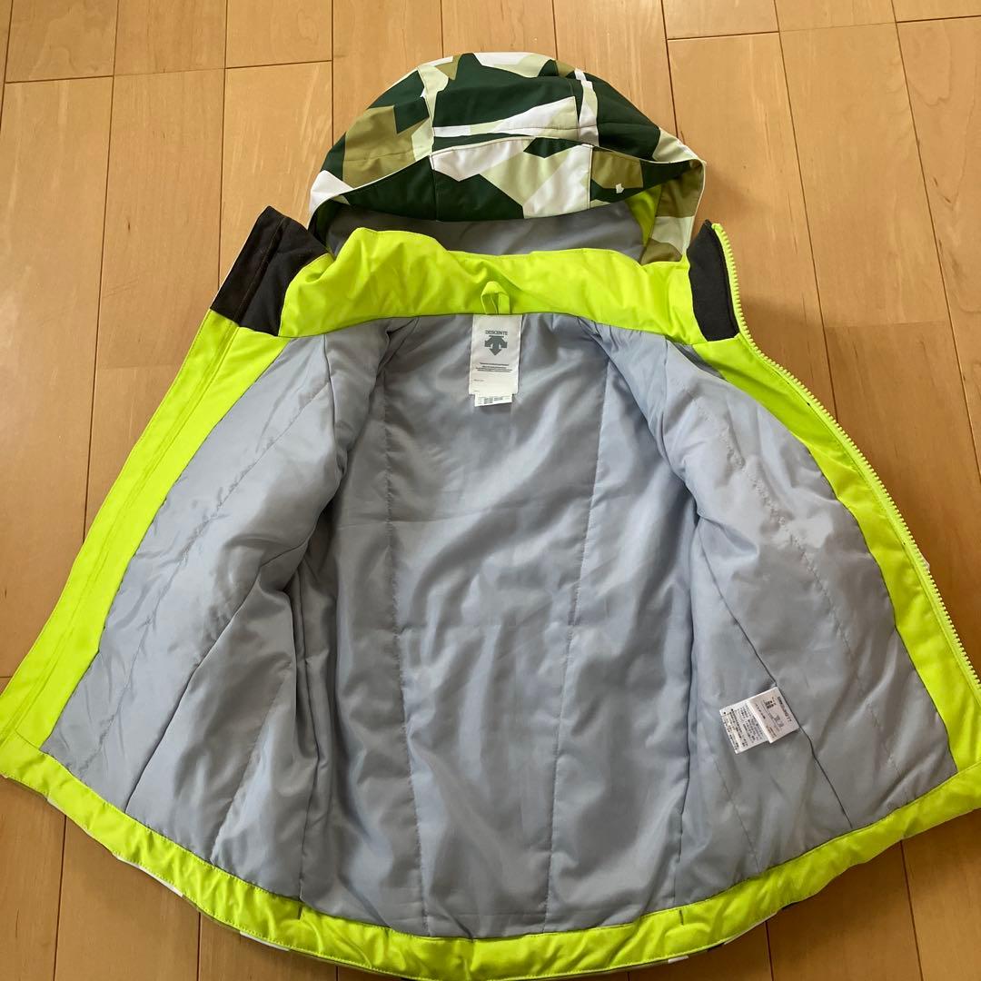 くまこ　デサント 迷彩柄 スキーウェア 上下セット 110