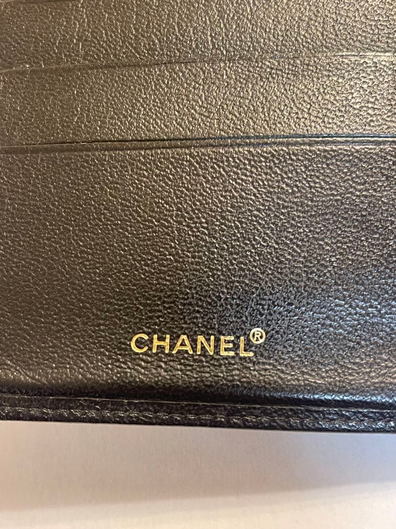 CHANEL 黒 レザー パスポートケース　財布