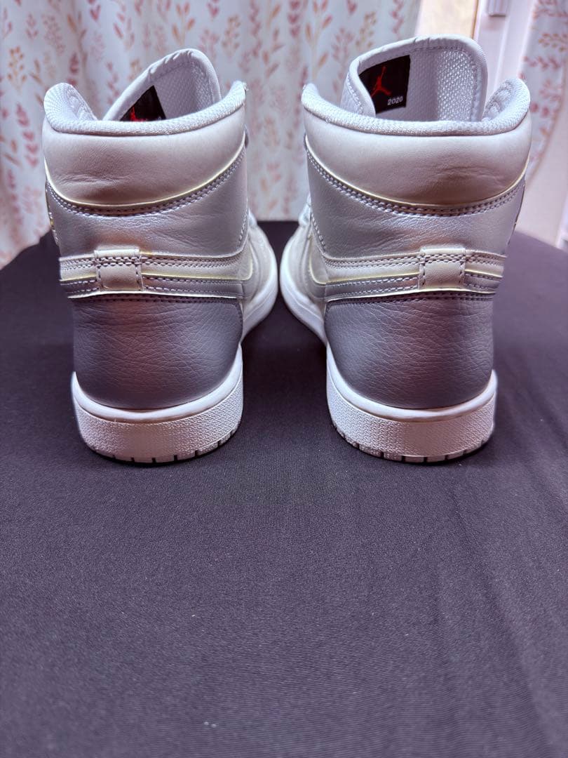 Nike Air Jordan 1 MID シルバー DC1788-029 美品