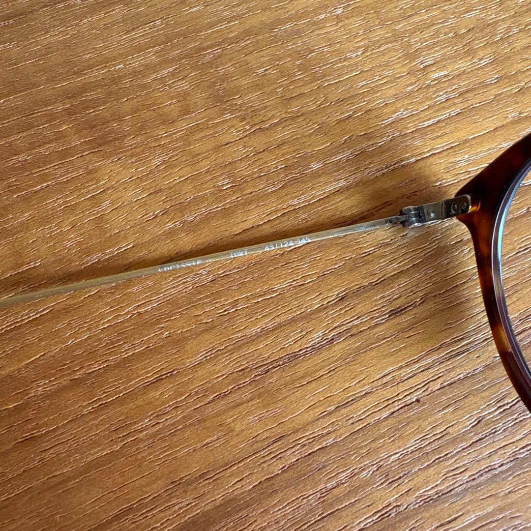 小物 EYEVAN model 6