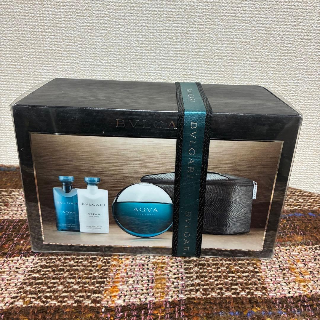 BVLGARI アクア プールオム100ml ボディケアセット