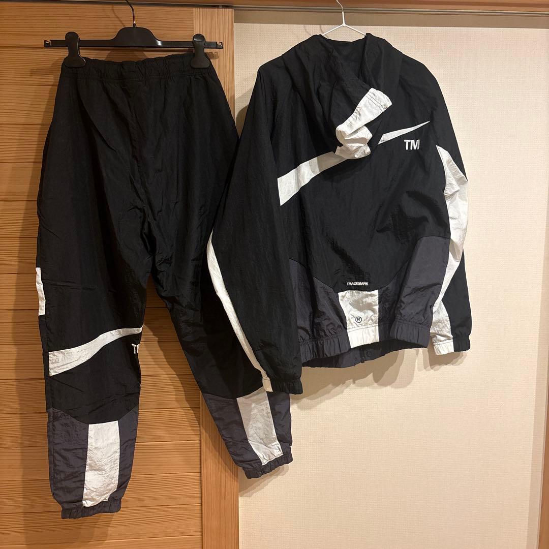 美品　NIKE ビッグスウォッシュ　NIKE tm ウーブン　セットアップ