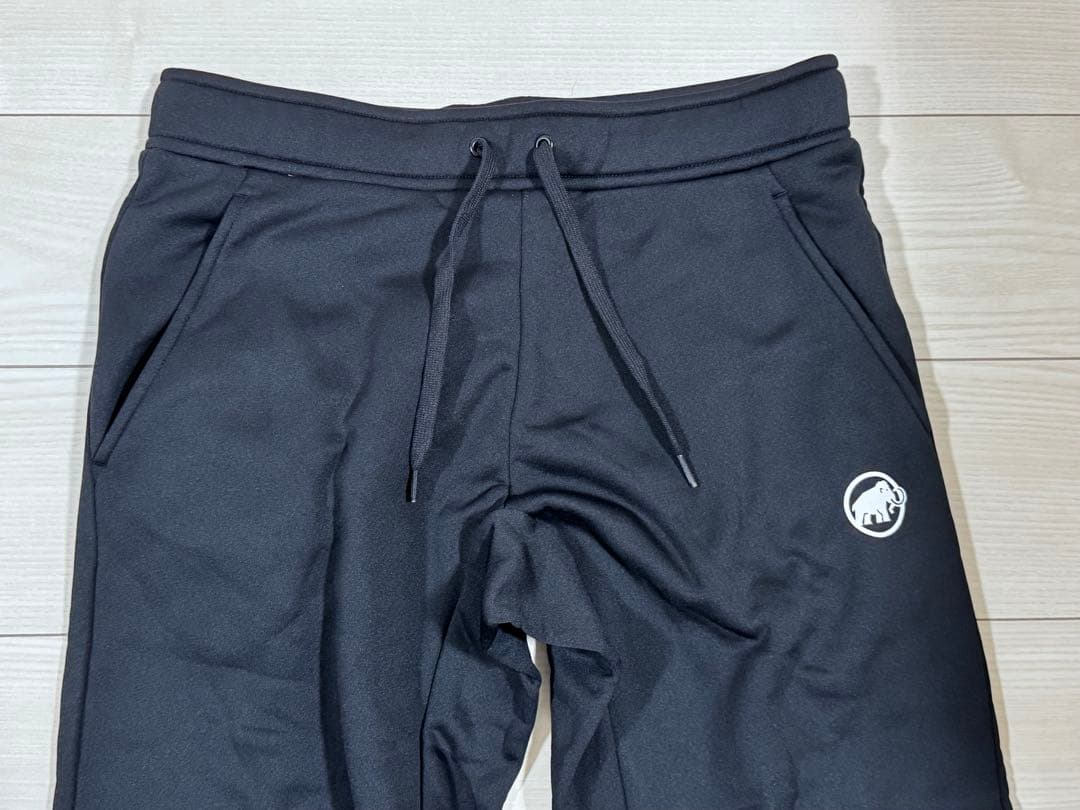 新品未使用MAMMUT マムート パンツ ボトムス 長ズボン ブラック