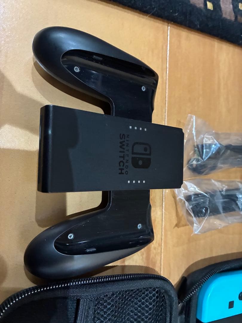 Nintendo Switch スイッチ　本体　ジョイコンセット